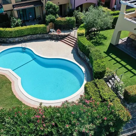 Holiday home Rosa