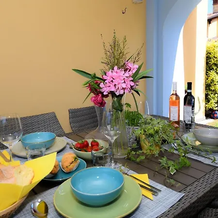 Rosa Ferienhaus Manerba del Garda